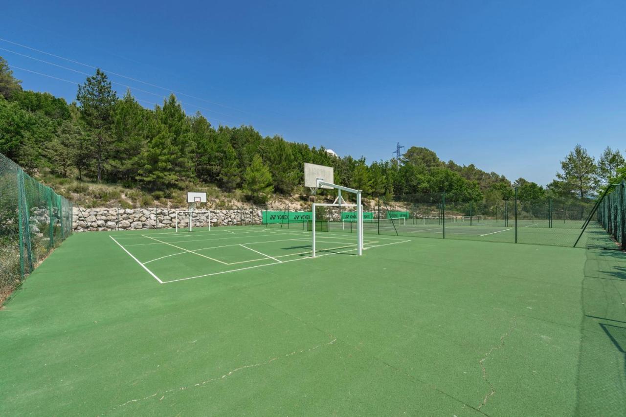 Belambra Clubs Montpezat - Le Verdon Монтаньяк Экстерьер фото