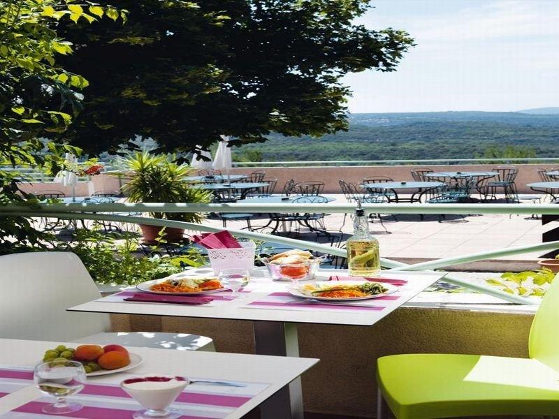 Belambra Clubs Montpezat - Le Verdon Монтаньяк Экстерьер фото